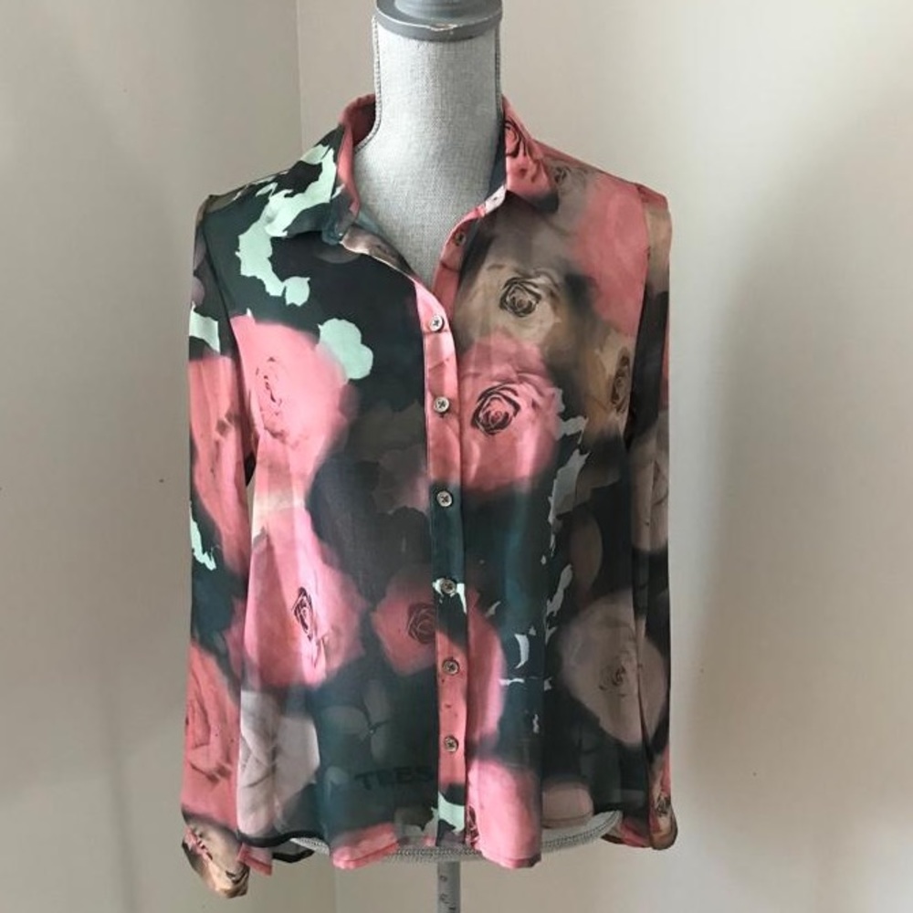 Yumi Blouse